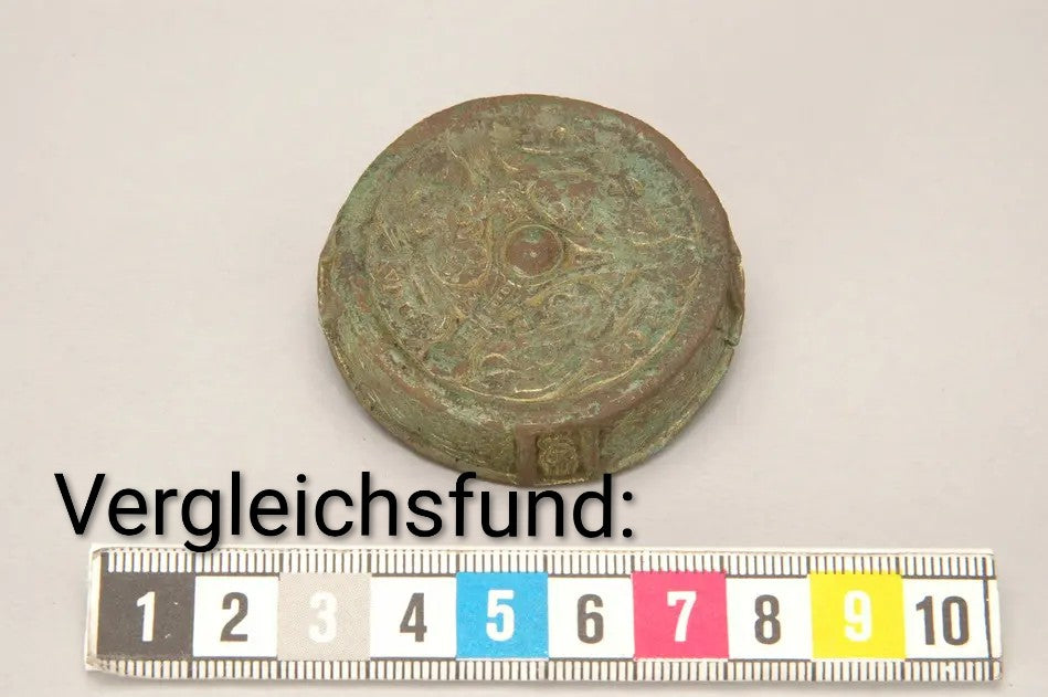 Kleine Wikinger-Dosenfibel (Gotland)