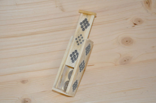 Kästchen aus Knochen