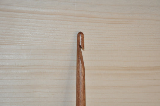 Handspindel mit Tonwirtel