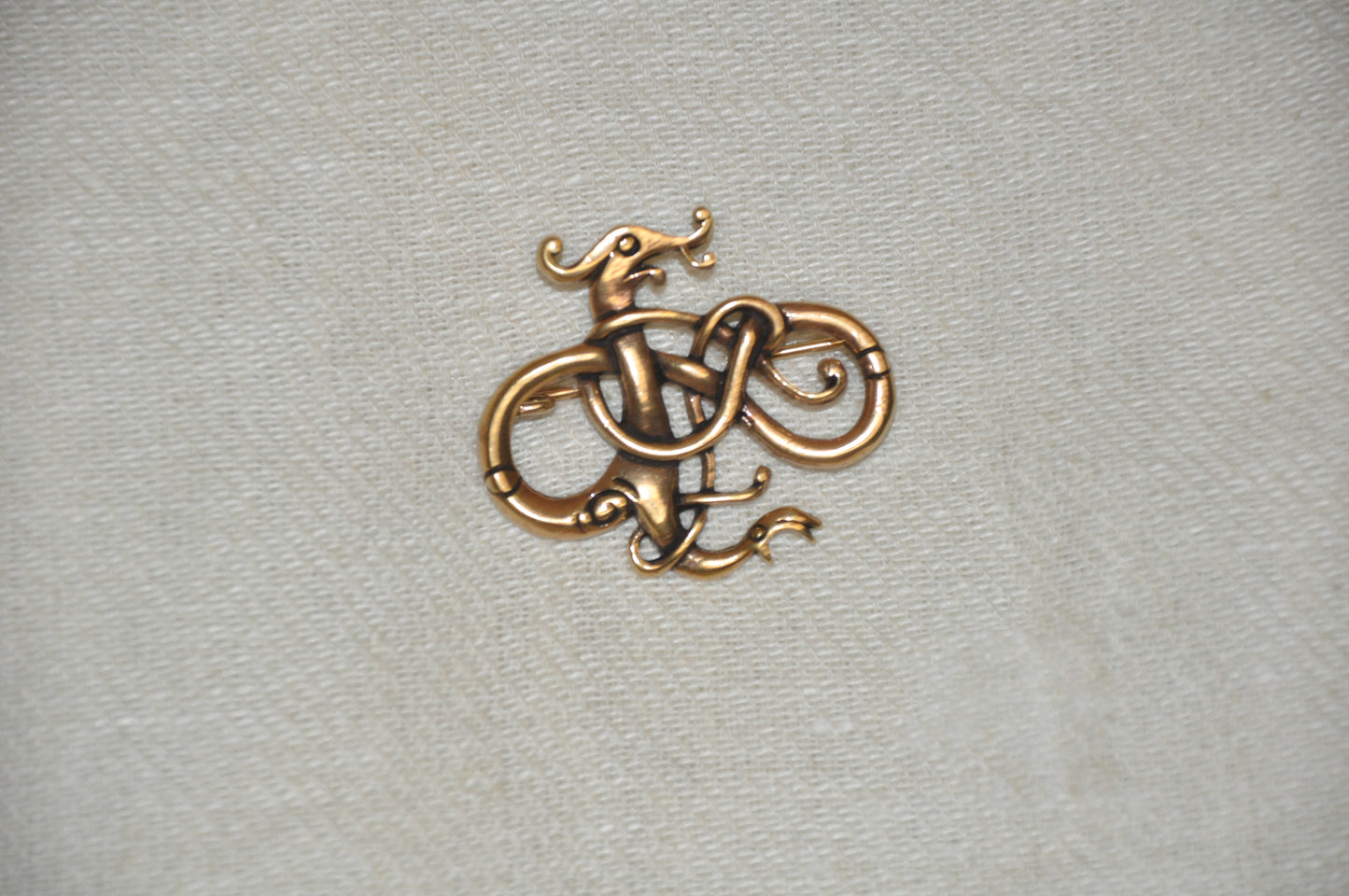 Wikinger-Brosche mit Drachenmotiv aus Bronze