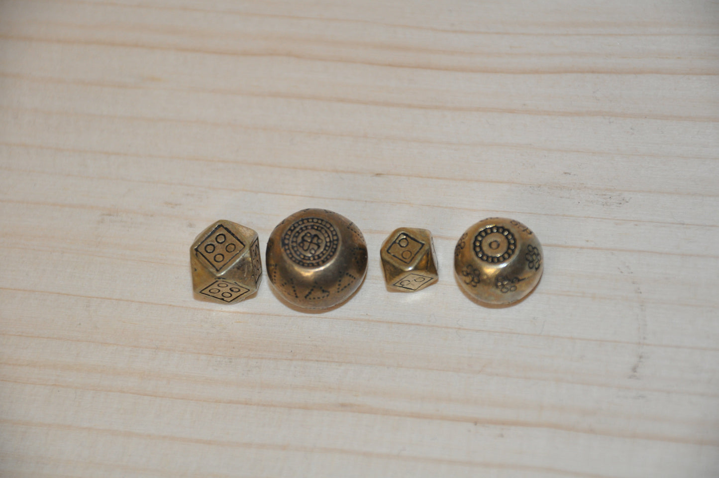 Wikinger-Gewichte aus Bronze